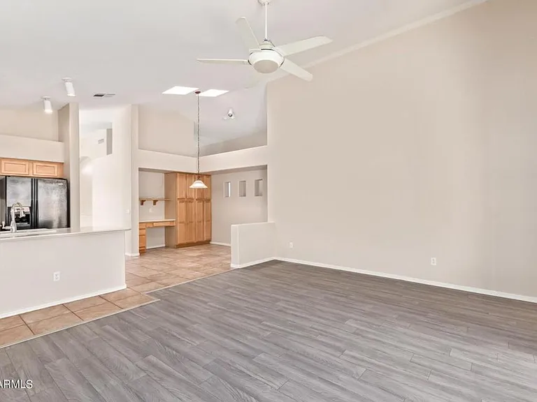 962 W Desert Broom Ct — Photo 12