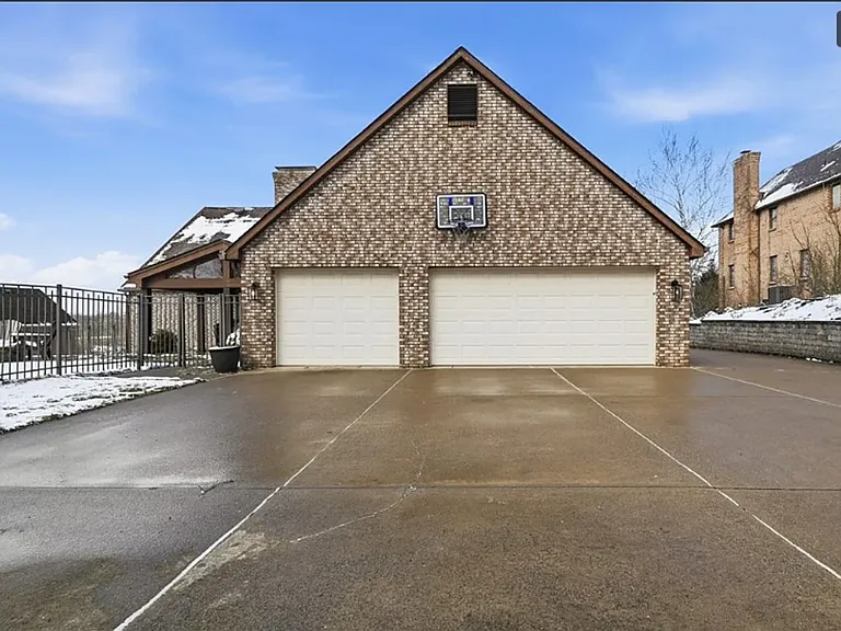 167 Druid Dr — Photo 3