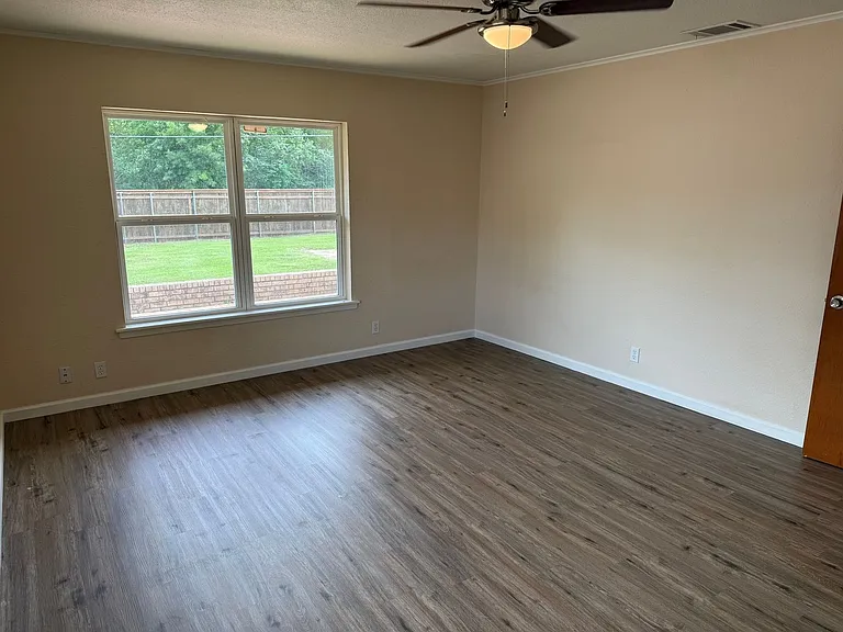 216 Randy Dr — Photo 13