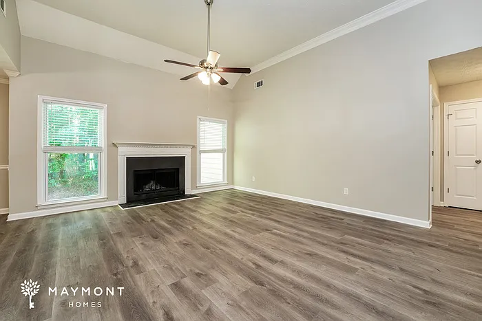 25 Fairhaven Ct — Photo 3