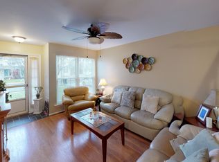 1125 Meadows Dr, Williamstown, NJ 08094