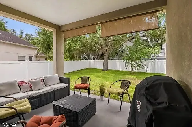 7926 Terrace Ridge Dr — Photo 21