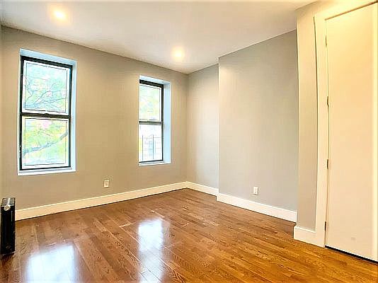 1st image of 538 W 159th St #33