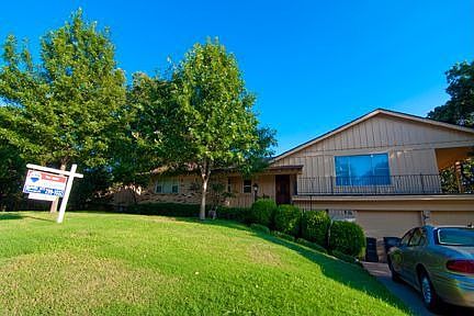 1st image of 7528 Yolanda Dr