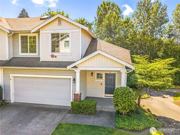 5007 Lake Place S #D27, Renton, WA 98055