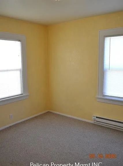 210 McKinley St — Photo 8