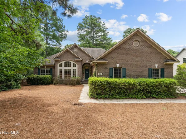 143 Longleaf Drive, West End, NC 27376