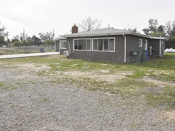 401 Washington St, Ramona, CA 92065