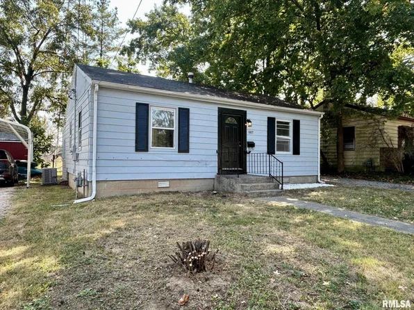 507 N Davis St, Carbondale, IL 62901