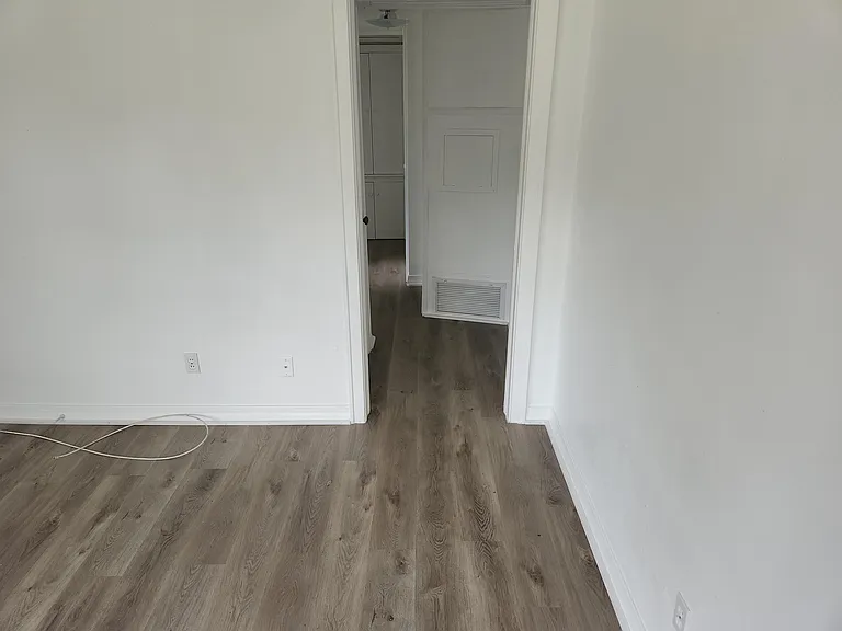 1704 Gillis St — Photo 9