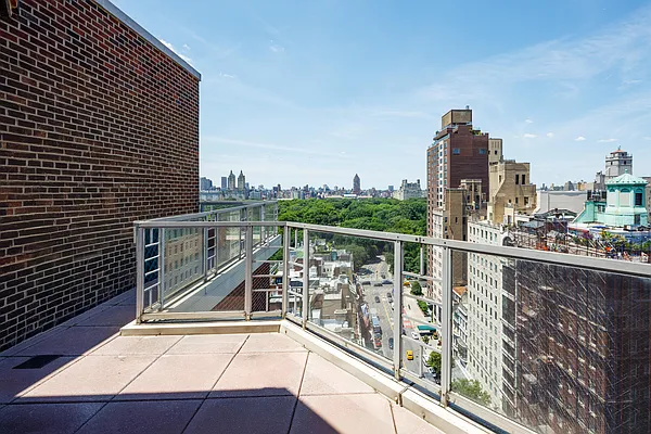 その他 STREET 01 2009 No.209 200 East 21st Street | Gramercy Park Condos – Modern Lives