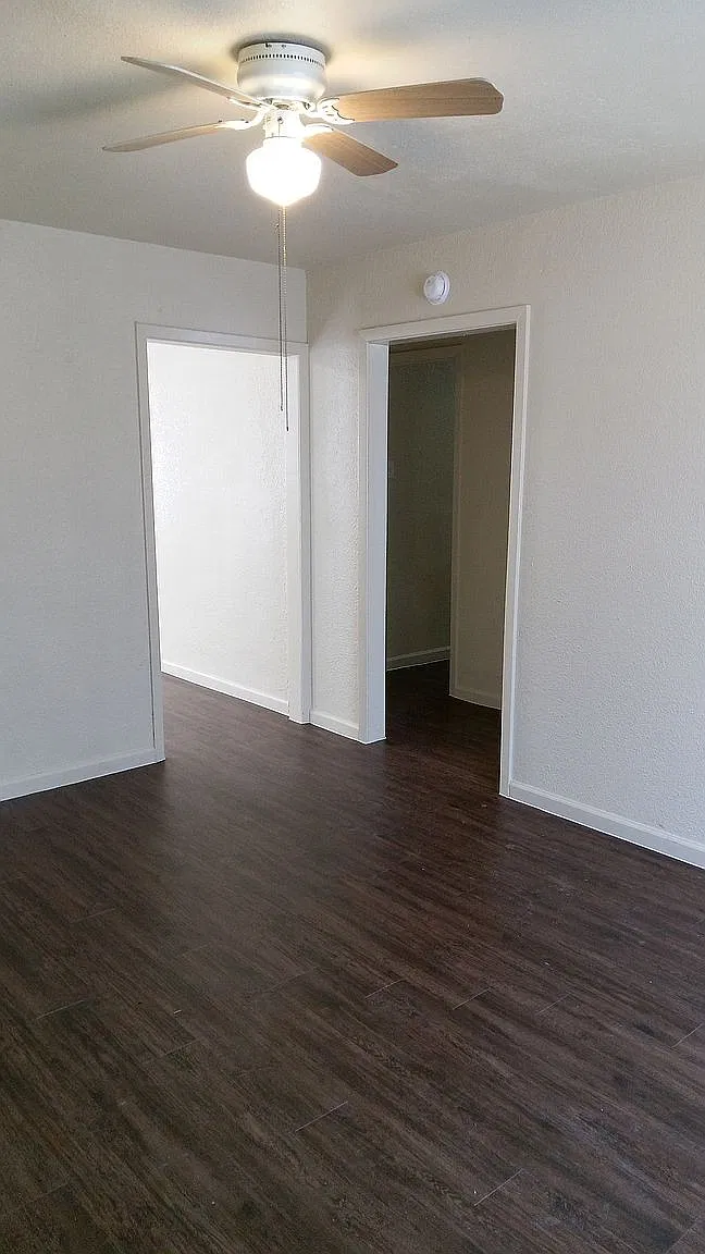 2 bed, 753 sqft, $749 — Photo 3