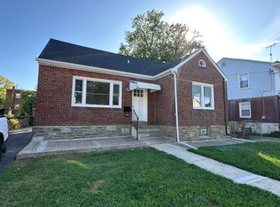 936 Oakmont St FLOOR 2, Philadelphia, PA 19111