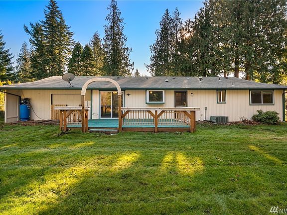 4th image of 43908 SE 142nd St