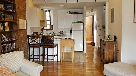 Rented by Chartwell Manhattan Realty