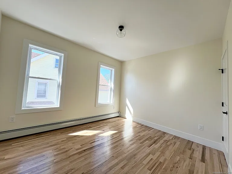 416 Park St #3 — Photo 11