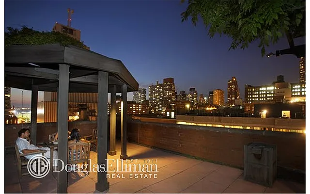 Rented by Douglas Elliman | media 7