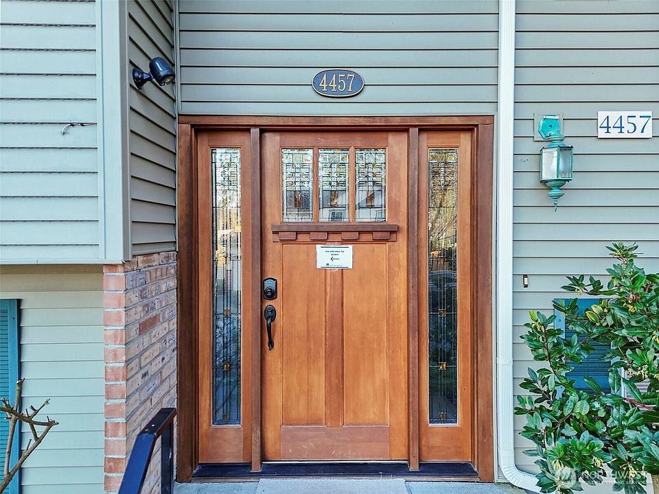 4457 S 189th Street, Seattle, WA 98188 | Zillow