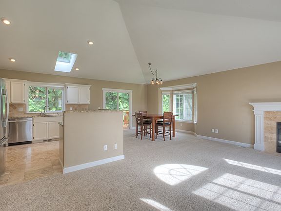 2nd image of 12905 17th St NE