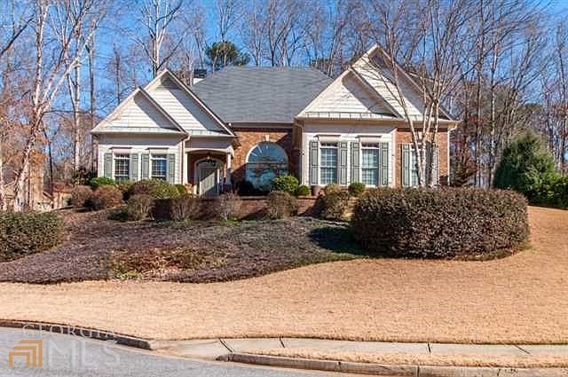 1st image of 112 Oak Laurel