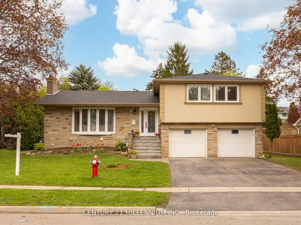 18 Ridgehill Dr, Brampton, ON L6Y 2C4