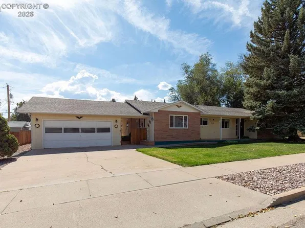 916 Phay Ave, Canon City, CO 81212