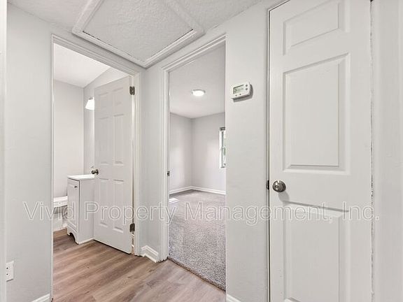 4th image of 3526 Formosa Dr