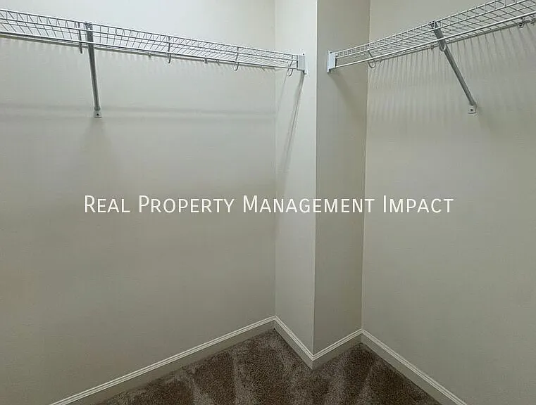 214 Churment Ct — Photo 35