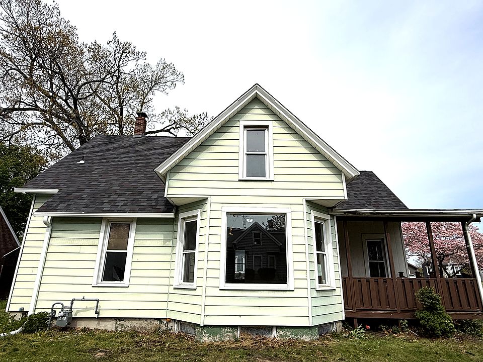 Side house