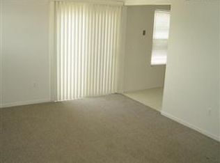 28850 Pardo St APT 4, Garden City, MI 48135