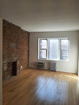 Rented by Bond New York | media 1