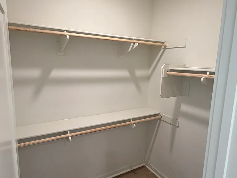 1102 Epic — Photo 8