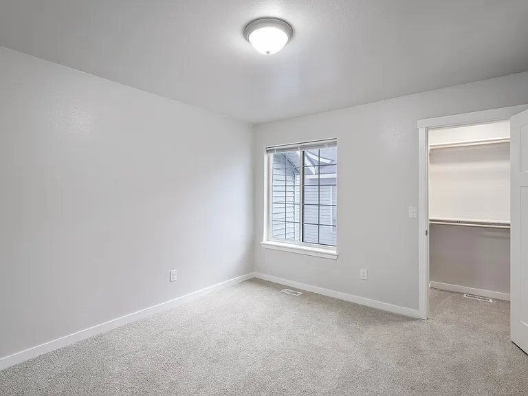 7035 Gold Kings Ave — Photo 16