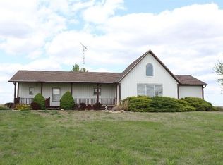 2275 U Rd, Strong City, KS 66869