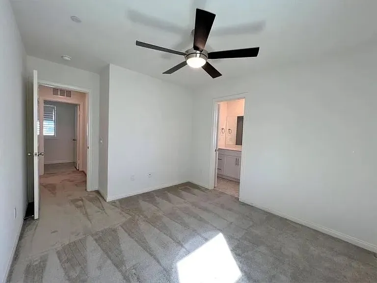 1213 Reef Ln #1 — Photo 10