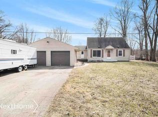 12033 Lake Rd, Montrose, MI 48457