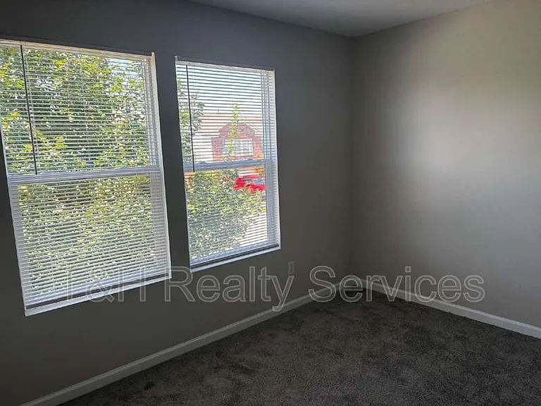 8151 Firefly Way — Photo 20