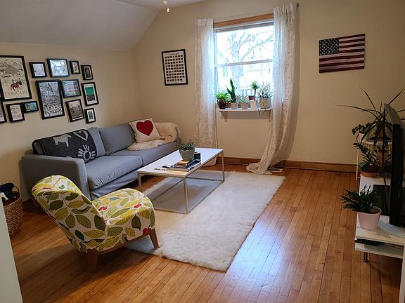 Upper unit living room.