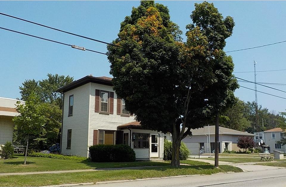 54 E Main St, North East, PA 16428 Zillow