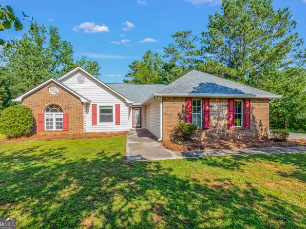 184 River Park Dr, Newnan, GA 30265