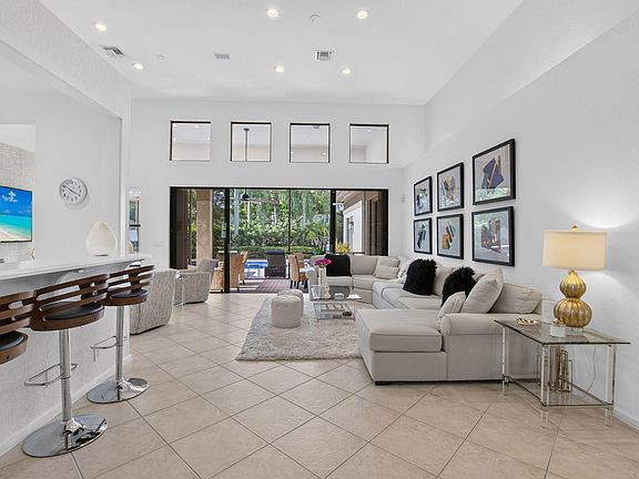 5th image of 2350 NW 53RD Street