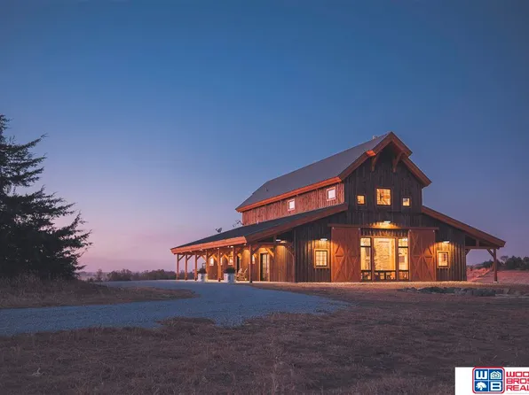 17321 N 162nd St, Waverly, NE 68462