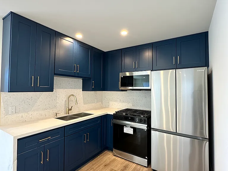 505 S Birch St #507 — Photo 12