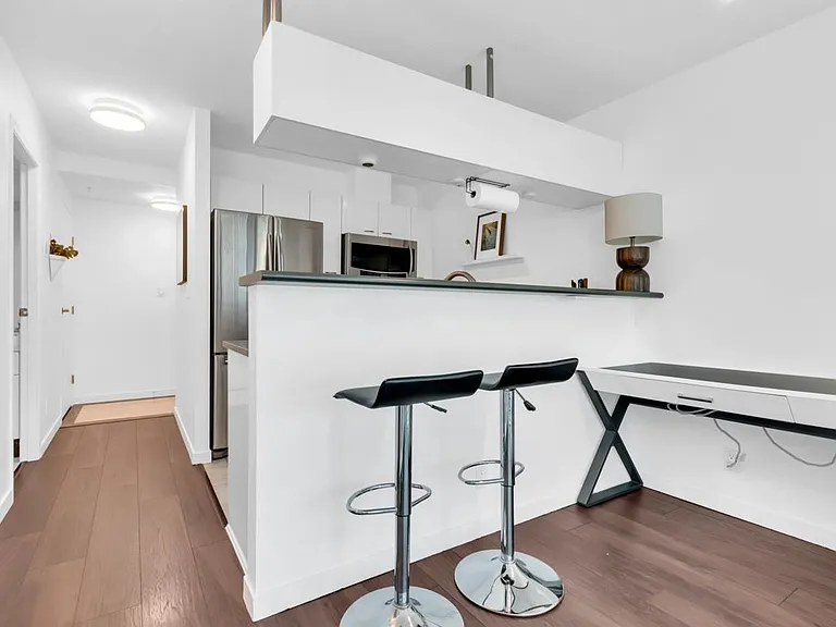 1331 Alberni St #1601 — Photo 9