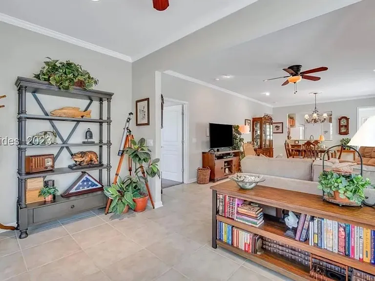 94 Spring Beauty Dr — Photo 12