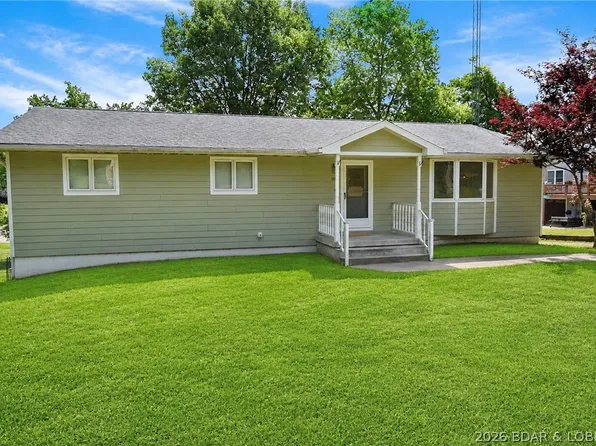 1099 Georgene Rd, Camdenton, MO 65020