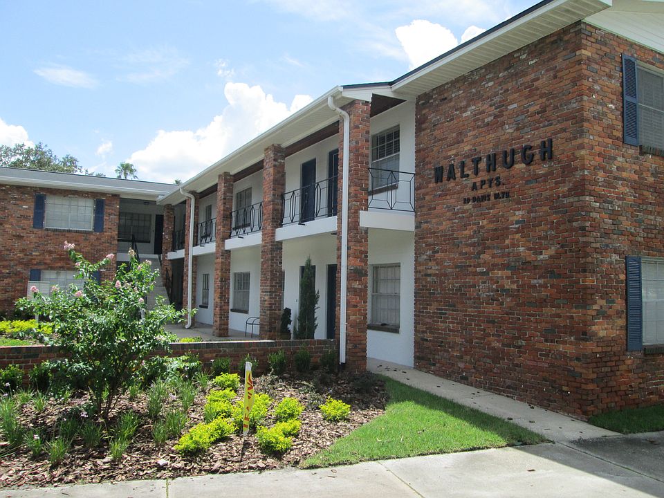 20 Davis Blvd.