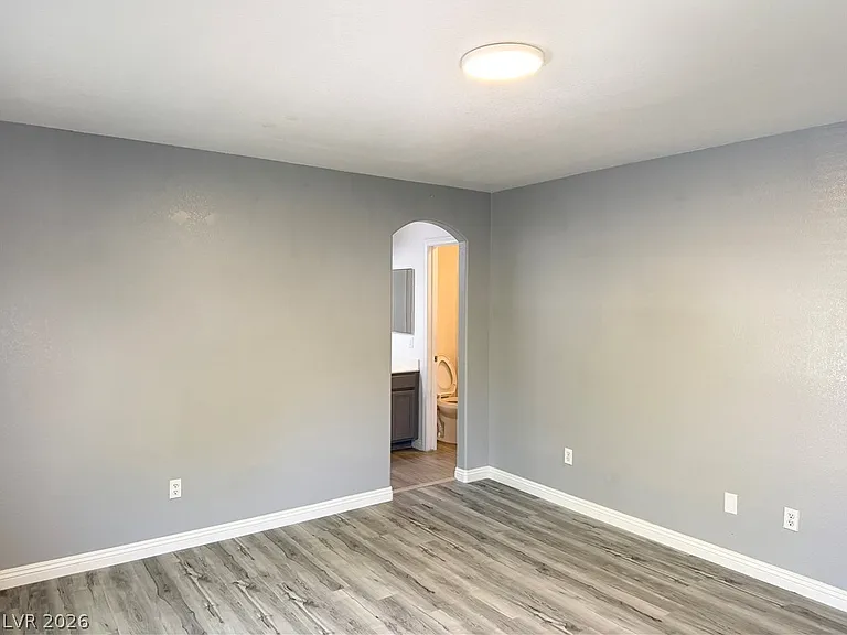 10329 Kalang St — Photo 19