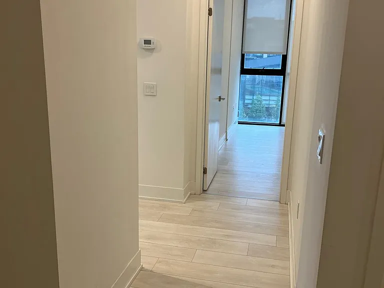 2908 Highway 7 Rd #402 — Photo 12