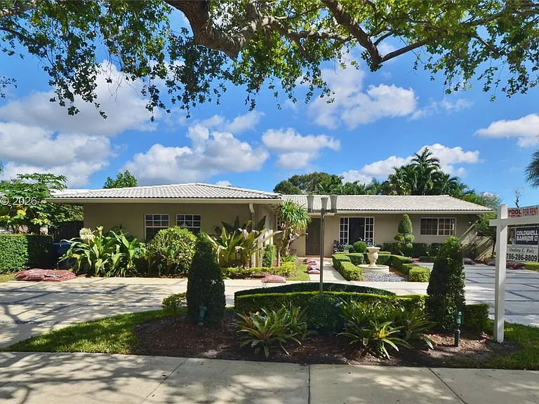 14001 Cypress Ct — Photo 17